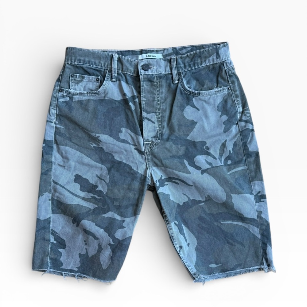 GRLFRND Camouflage Bermuda Shorts